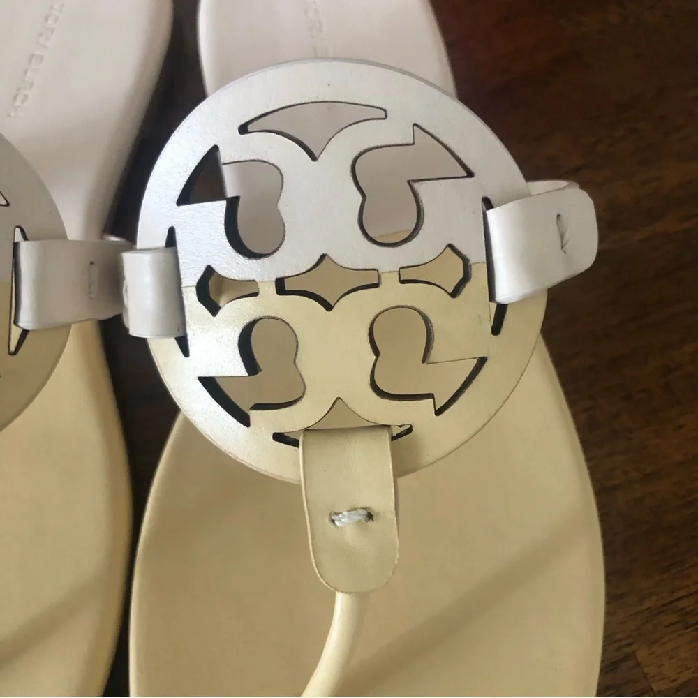 NIB $198 Tory Burch Miller Colorblock Sandals in SWEET CORN/NEW CREAM- size 9.5!